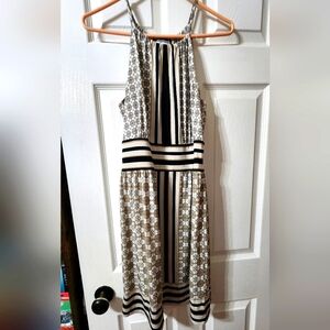 NY & Co keyhole size small dress